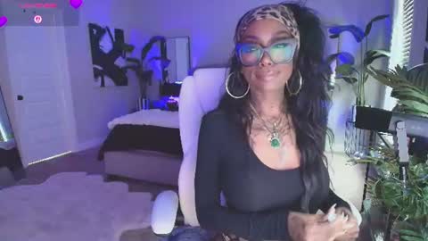 Tatted Queen online show from 06-12-26, 07:46