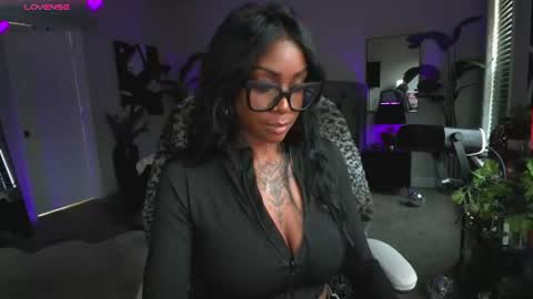 Tatted Queen online show from 06-29-26, 08:20