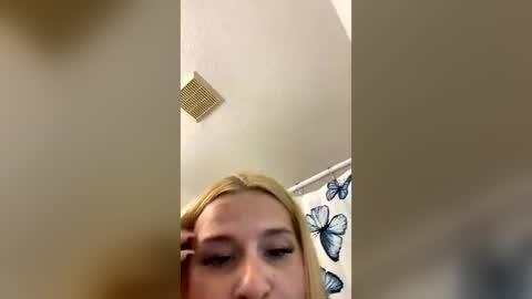 Snapshot of tattedlilmama chatting on 07-21-26, 02:41 Tattedlilmama online show from 07-21-26, 02:41