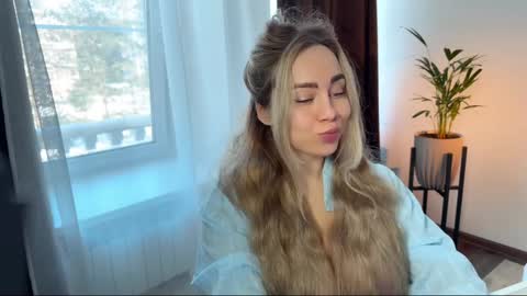 Snapshot of tatti_1 chatting on 02-11-26, 08:41 Tata online show from 02-11-26, 08:41