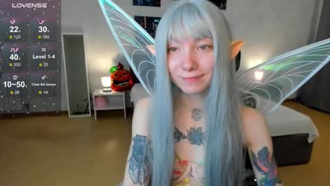 Snapshot of tattoo_artbaby chatting on 10-30-25, 01:40 tattoo_artbaby online show from 10-30-25, 01:40