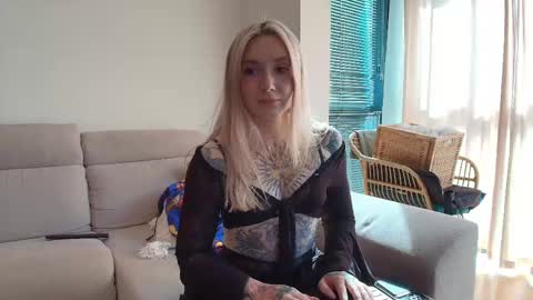 tattoobbgirl online show from 04-17-26, 03:37