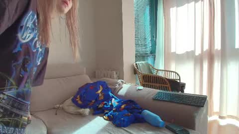 Snapshot of tattoobbgirl chatting on 05-26-26, 04:03 tattoobbgirl online show from 05-26-26, 04:03