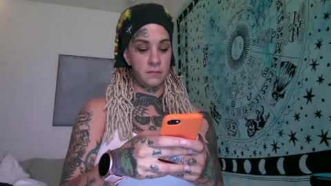 Snapshot of tattooed_natalia chatting on 01-10-25, 09:44 Natalia 3 online show from 01-10-25, 09:44