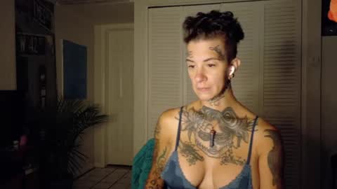 Snapshot of tattooed_natalia chatting on 05-01-26, 09:36 Natalia 3 online show from 05-01-26, 09:36
