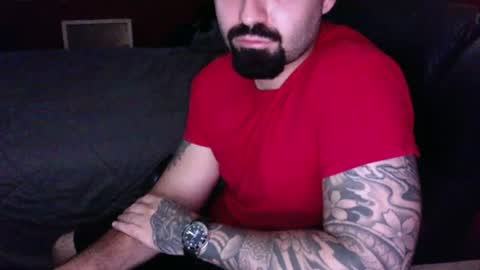 Snapshot of tattooedandbearded22 chatting on 07-04-26, 10:16 tattooedandbearded22 online show from 07-04-26, 10:16