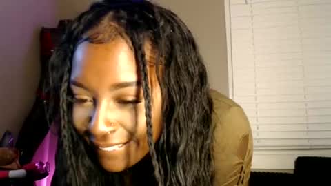 Snapshot of tattooedangelxx chatting on 06-07-26, 01:43 nyxxx online show from 06-07-26, 01:43