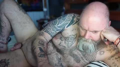 Tattooeddilf 01 online show from 10-13-25, 08:47