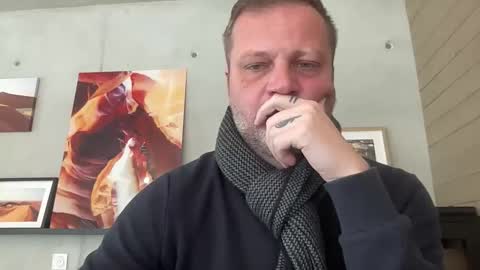 Snapshot of tattoomanforgirls chatting on 01-08-26, 09:22 tattoomanforgirls online show from 01-08-26, 09:22