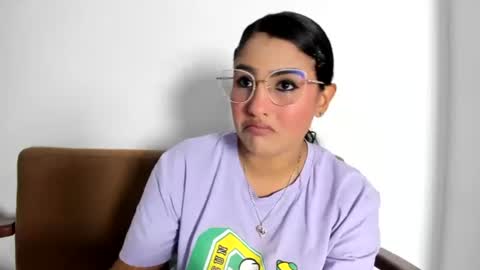 Snapshot of taty_gomez_ chatting on 06-12-26, 04:11 Tatiana Gomez online show from 06-12-26, 04:11