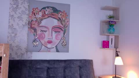 Snapshot of taty_miller chatting on 09-18-25, 08:22 Taty Miller online show from 09-18-25, 08:22