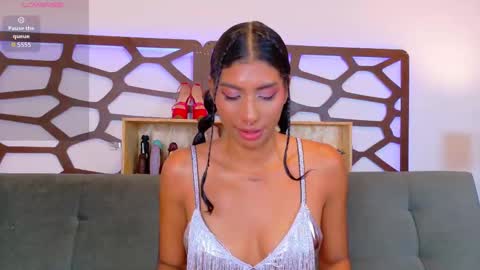 Snapshot of taty_miller chatting on 09-23-25, 03:26 Taty Miller online show from 09-23-25, 03:26