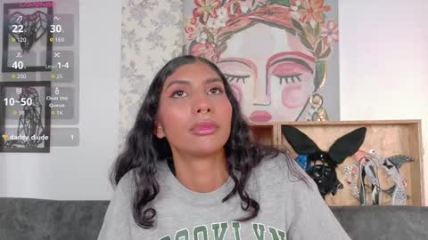 Snapshot of taty_miller chatting on 09-29-25, 06:35 Taty Miller online show from 09-29-25, 06:35