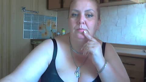 tatyanka_ online show from 09-10-25, 08:36