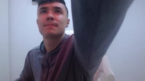 Snapshot of taurus4k chatting on 12-12-24, 05:31 taurus4k online show from 12-12-24, 05:31