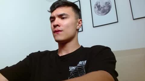 Snapshot of taurus4k chatting on 01-09-25, 03:15 taurus4k online show from 01-09-25, 03:15