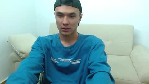 Snapshot of taurus4k chatting on 01-19-25, 03:08 taurus4k online show from 01-19-25, 03:08