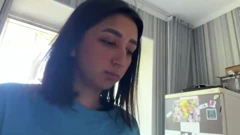 Snapshot of tawnyamartinek chatting on 05-28-26, 07:16 Riza online show from 05-28-26, 07:16