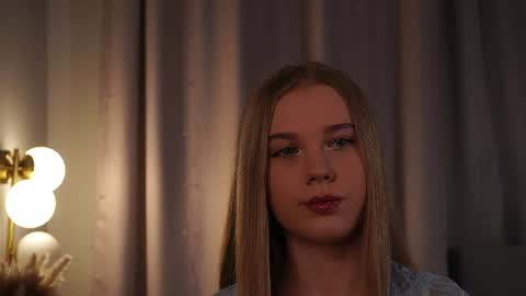 Taya online show from 06-11-26, 05:33