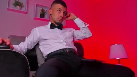 tayer_bennet online show from 09-14-25, 03:38