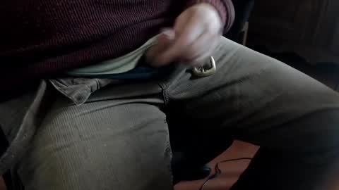 Snapshot of taylor363636 chatting on 02-28-25, 02:20 taylor363636 online show from 02-28-25, 02:20