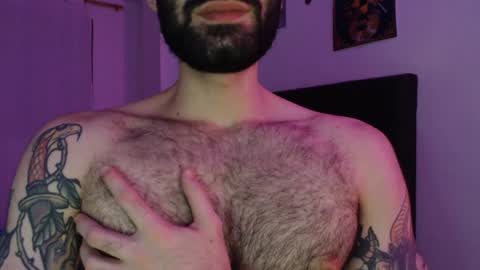 Taylor online show from 01-16-25, 06:03