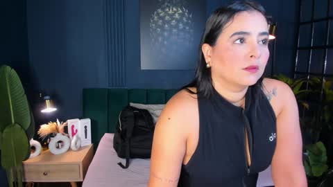 Taylor Bennet online show from 01-26-25, 12:11