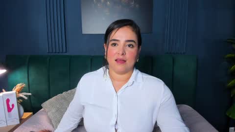 Taylor Bennet online show from 02-01-25, 03:07