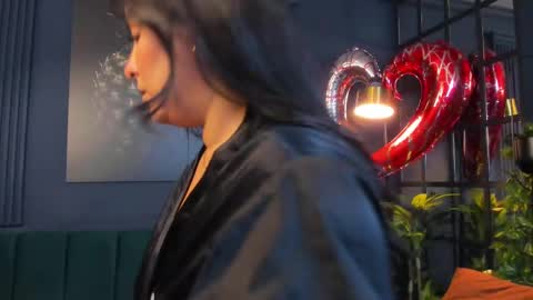 Taylor Bennet online show from 02-27-25, 06:20