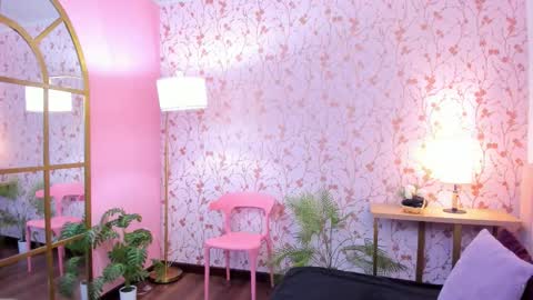 Taylor Bennet online show from 01-13-26, 11:48