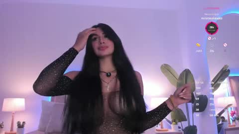 Snapshot of taylor_jonnees chatting on 05-08-26, 05:40 Taylor Help me to get 100 thumbs up online show from 05-08-26, 05:40