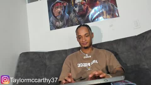 Snapshot of taylor_mccarthy_1 chatting on 02-25-25, 04:46 Taylor Mccarthy online show from 02-25-25, 04:46