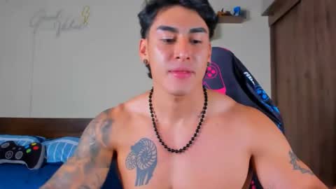 Snapshot of taylor_mclane1 chatting on 12-05-25, 04:58 taylor_mclane1 online show from 12-05-25, 04:58