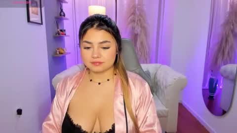 Snapshot of taylor_smith1_ chatting on 01-07-26, 11:45 Taylor online show from 01-07-26, 11:45