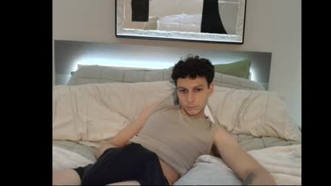 taylorcamz online show from 11-15-25, 08:55