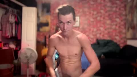 Snapshot of taylormade249 chatting on 11-15-25, 05:31 Trevorling online show from 11-15-25, 05:31