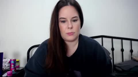 Snapshot of taylormichaels87 chatting on 10-01-25, 05:30 Taylor Michaels online show from 10-01-25, 05:30