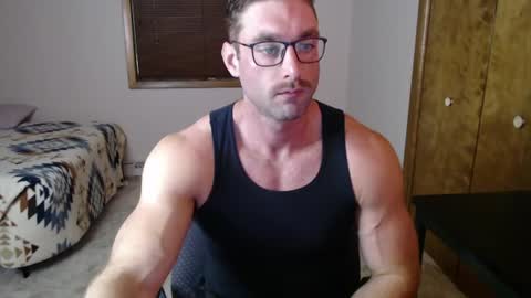Taylor Oaks online show from 06-10-26, 01:10