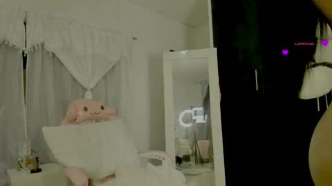 Angels independent model online show from 06-10-26, 06:01