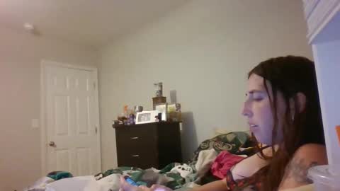 taylorslay online show from 04-18-26, 12:25