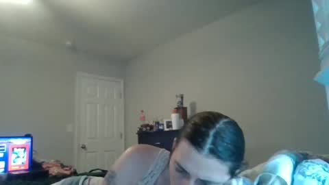 taylorslay online show from 06-18-26, 11:42