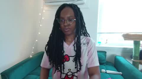 Taylor online show from 03-31-26, 03:56