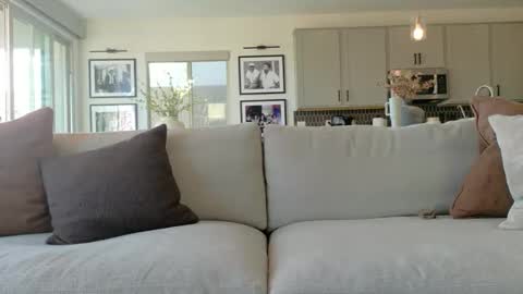 Snapshot of taylorxxxrae chatting on 05-31-26, 01:14 Taylor Rae online show from 05-31-26, 01:14