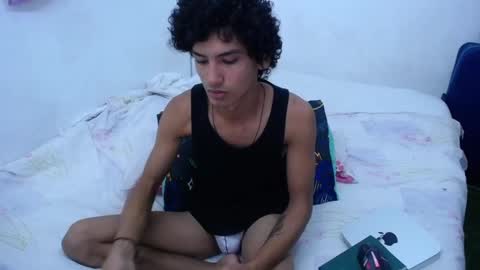 Snapshot of tayronx33 chatting on 12-15-24, 06:04 Tayron online show from 12-15-24, 06:04