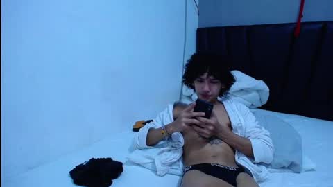 Snapshot of tayronx33 chatting on 09-13-25, 06:29 Tayron online show from 09-13-25, 06:29