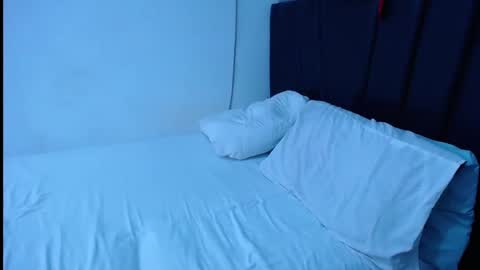 Snapshot of tayronx33 chatting on 10-04-25, 06:28 Tayron online show from 10-04-25, 06:28