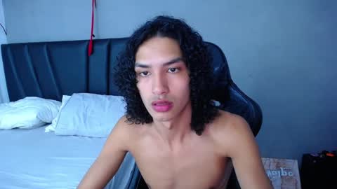 Tayron online show from 03-08-26, 06:34