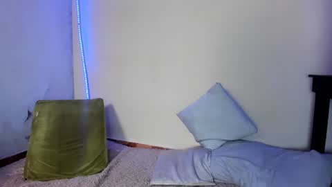 ask for cum online show from 07-17-26, 09:08