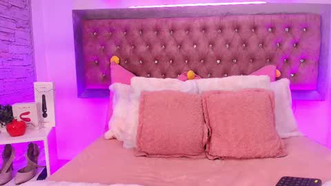 Sofia online show from 11-04-25, 12:48