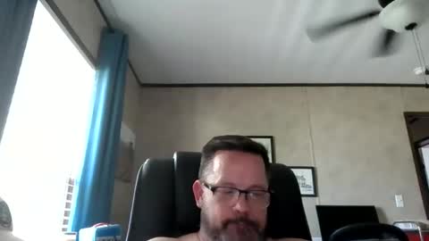 Snapshot of tdhawk87 chatting on 04-27-26, 09:35 tdhawk87 online show from 04-27-26, 09:35